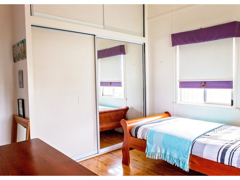 36 Edward Street, Dalby QLD 4405