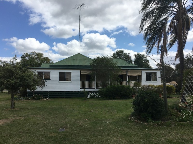 5 Wilson Street, Condamine QLD 4416