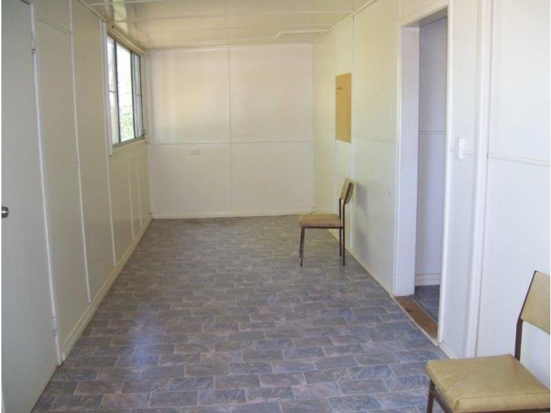 33 Ford Street, Taroom QLD 4420