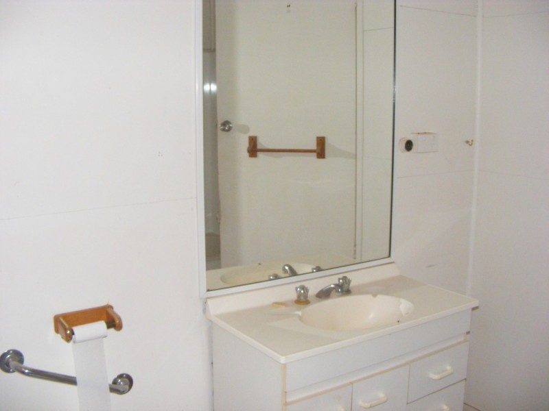 26 ARTHUR ST, Tambo QLD 4478