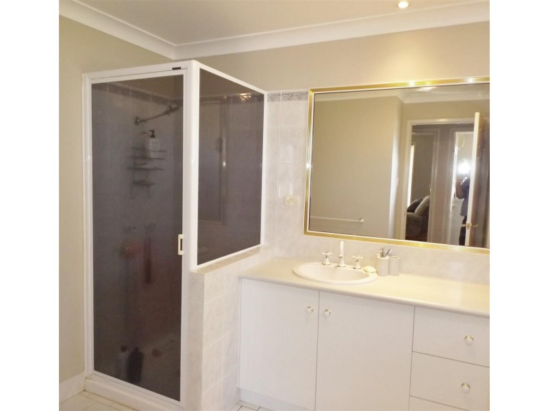 318 Roma Downs Road, Roma QLD 4455