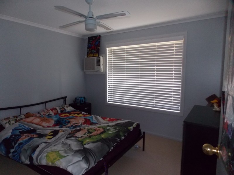 28 BEDFORD ST, Blackall QLD 4472