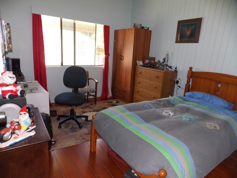 22 CLEMATIS STREET, Blackall QLD 4472