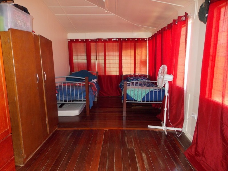 11 ROSE STREET, Blackall QLD 4472