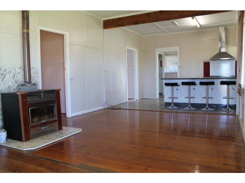 86 Emma Street, Cunnamulla QLD 4490
