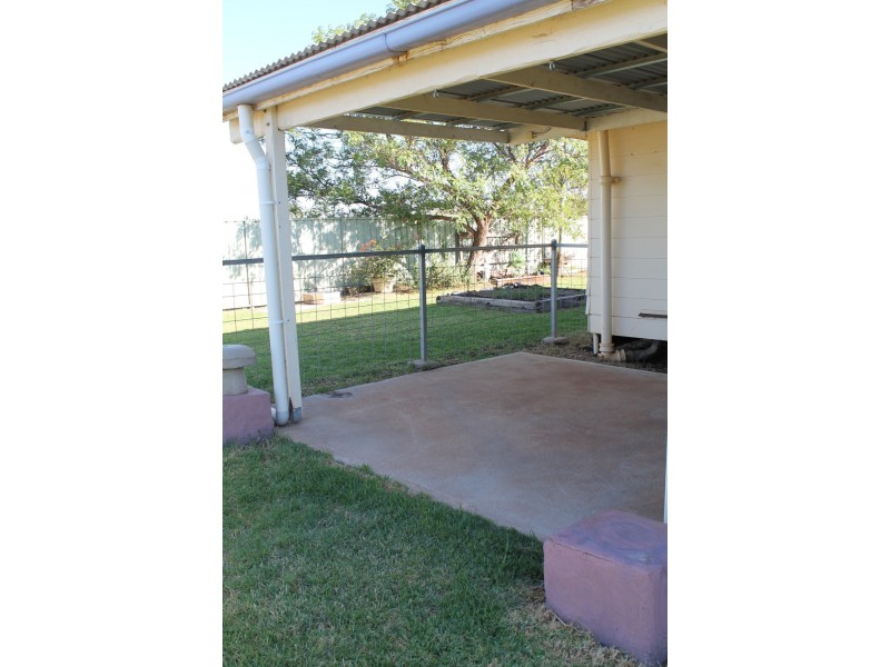 86 Emma Street, Cunnamulla QLD 4490