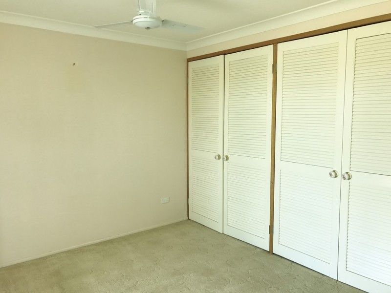 90 Northern Road, Roma QLD 4455