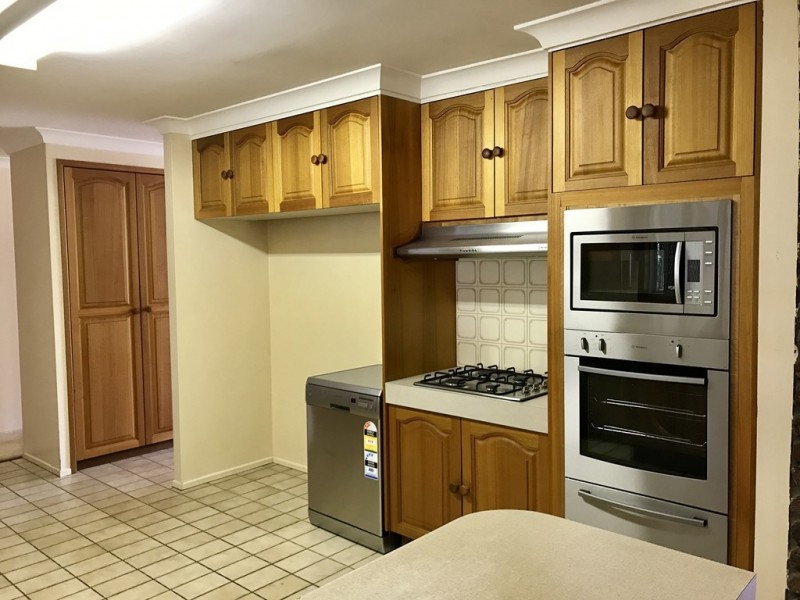 90 Northern Road, Roma QLD 4455