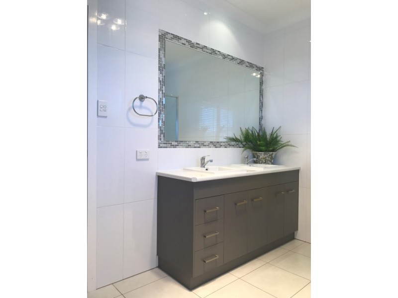 101 Southern Cross Drive, Dalby QLD 4405