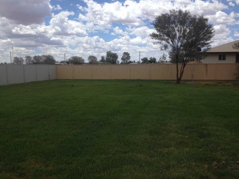 10-11 Dukamurra Street, Quilpie QLD 4480
