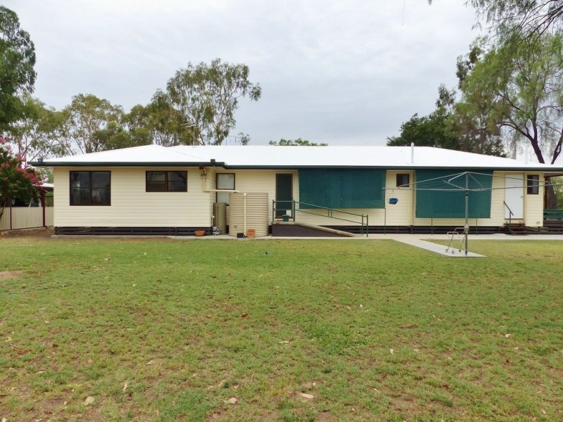 38 Carlyon Street, Mitchell QLD 4465