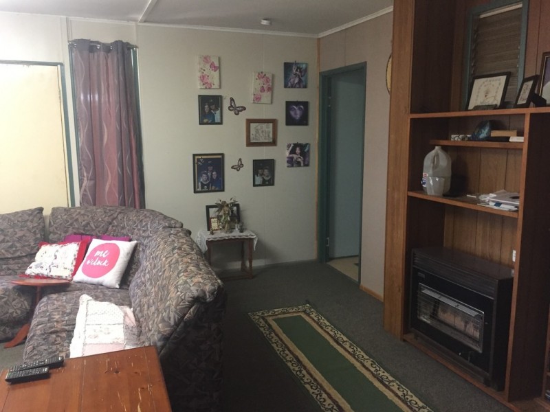 17 Brimblecombe Street, Dalby QLD 4405
