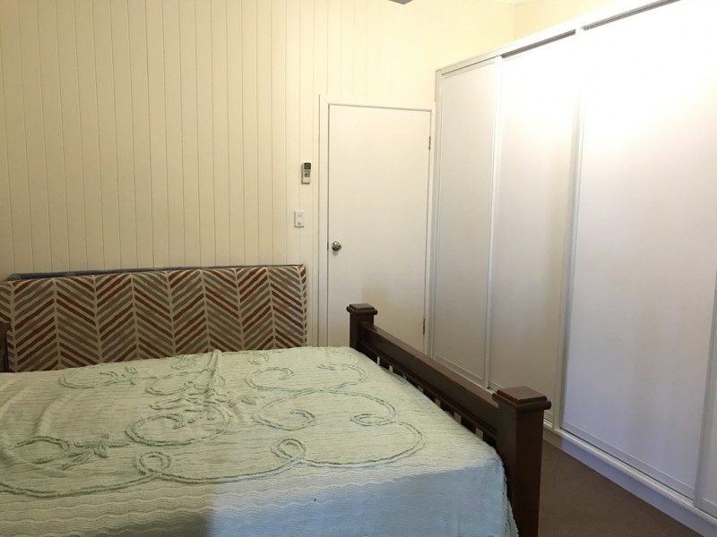 130 Woodside Road, Roma QLD 4455