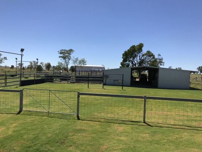 130 Woodside Road, Roma QLD 4455