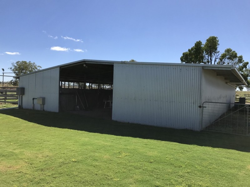 130 Woodside Road, Roma QLD 4455