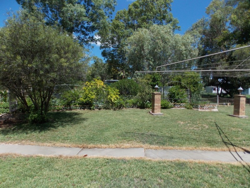 116 THISTLE STREET, Blackall QLD 4472