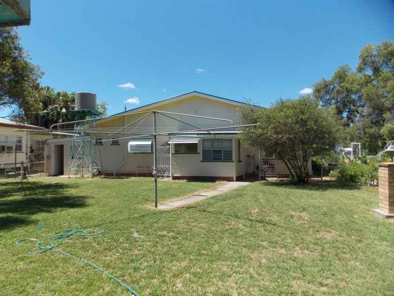 116 THISTLE STREET, Blackall QLD 4472