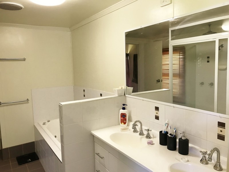 382 Hartleys Lane, Roma QLD 4455