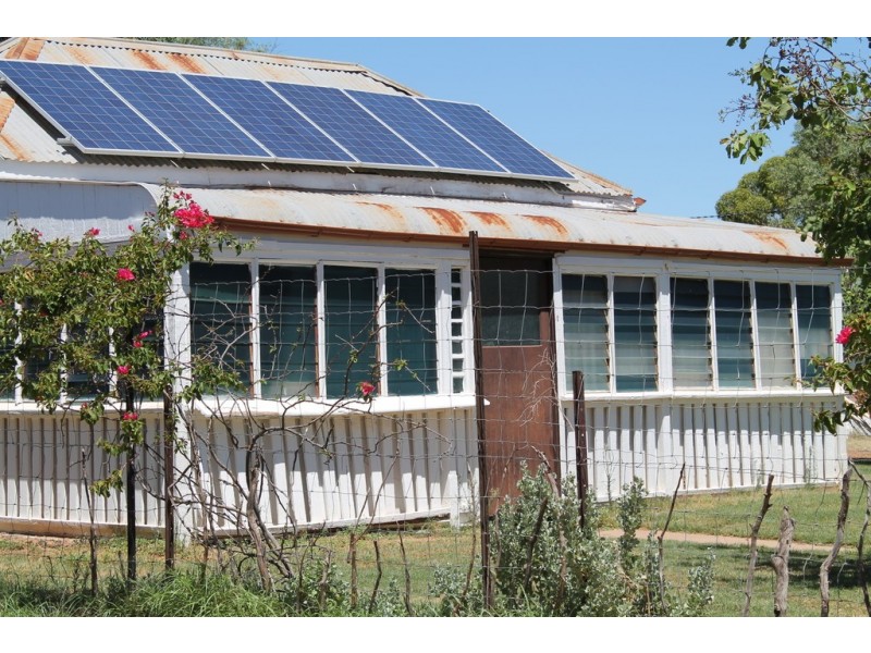 28-30 Wicks Street, Cunnamulla QLD 4490