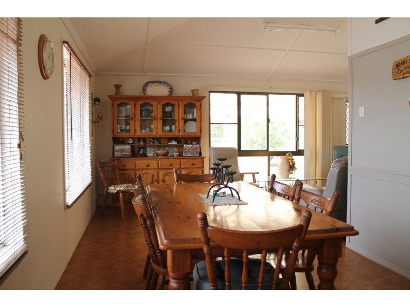 25 Francis Street, Cunnamulla QLD 4490