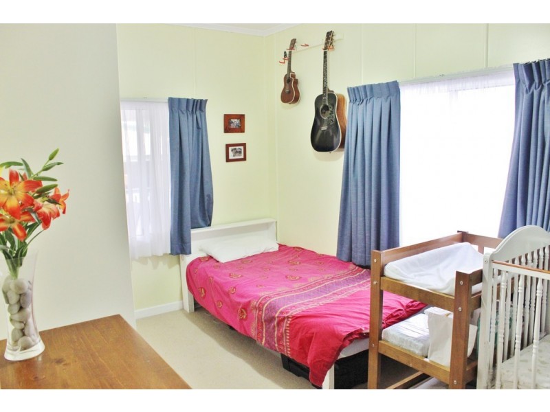 21 Timbury Street, Roma QLD 4455