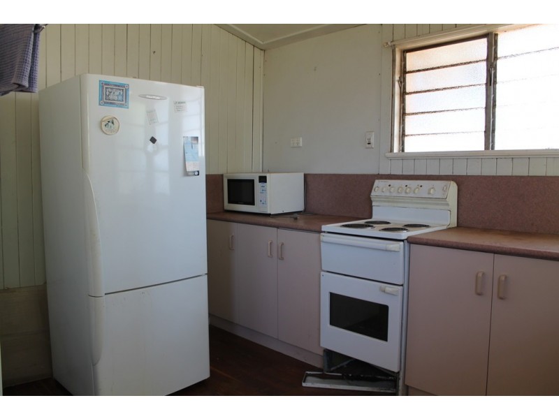 12 Emma Street, Cunnamulla QLD 4490