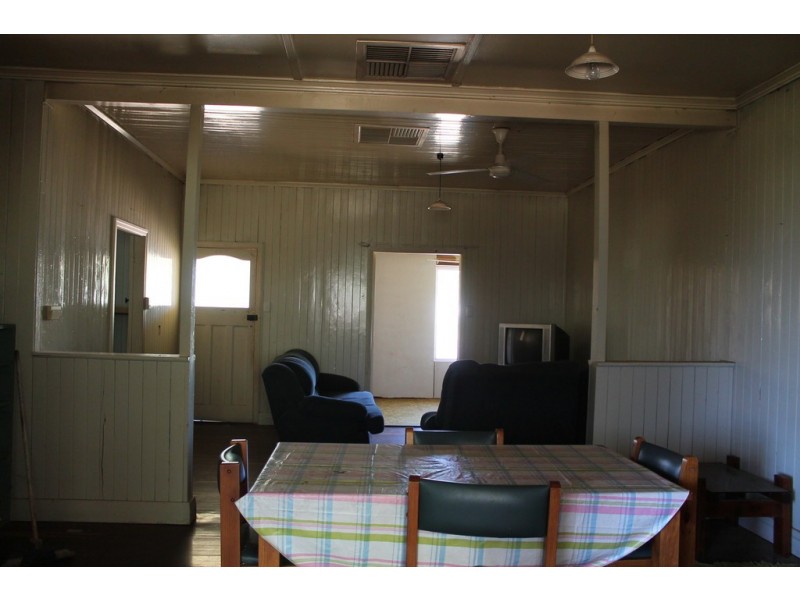 12 Emma Street, Cunnamulla QLD 4490