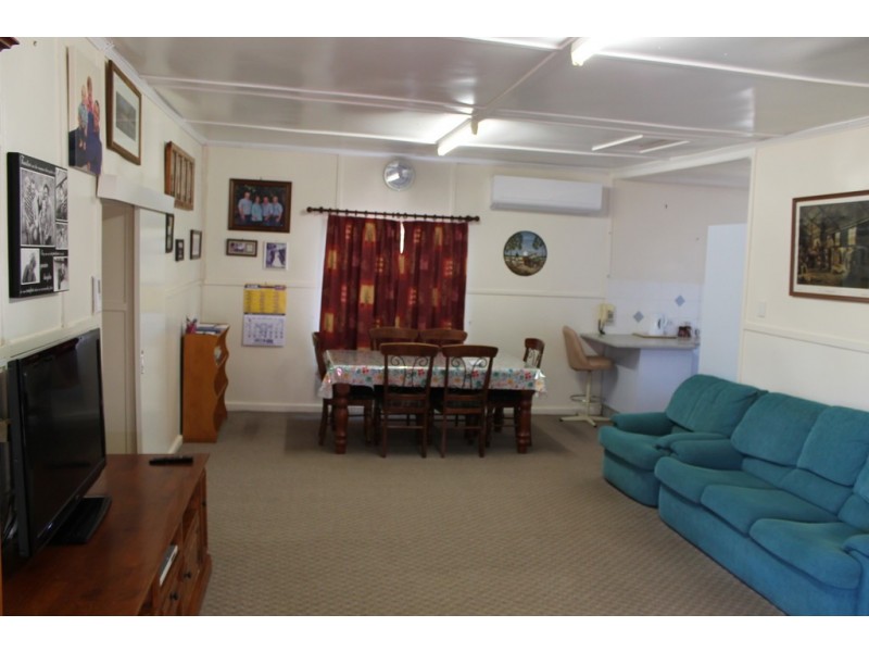 43 WATSON STREET, Cunnamulla QLD 4490