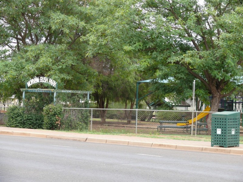 “Morven Friendly Grocer”, Morven QLD 4468