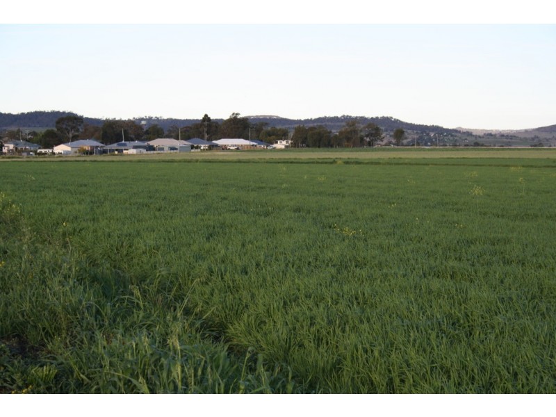 “Bracknell Lodge”, Toowoomba QLD 4350