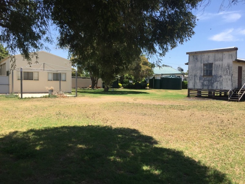 9 Bismarck Street, Maclagan QLD 4352