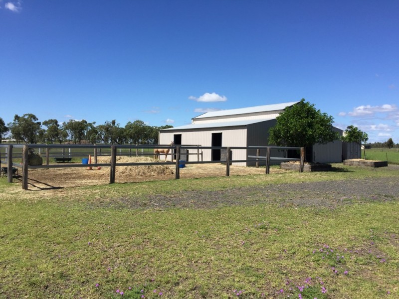 45 Southern Cross Drive, Dalby QLD 4405