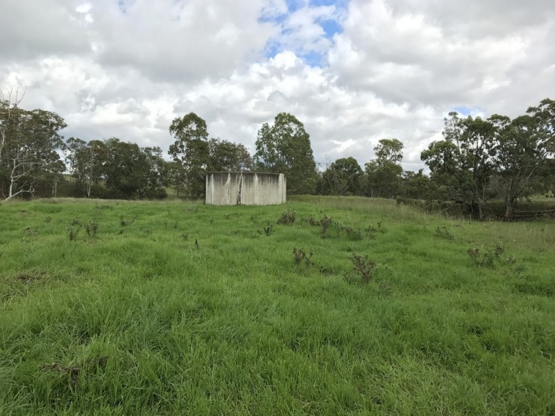 ” OAKLEIGH”, Upper Pilton QLD 4361