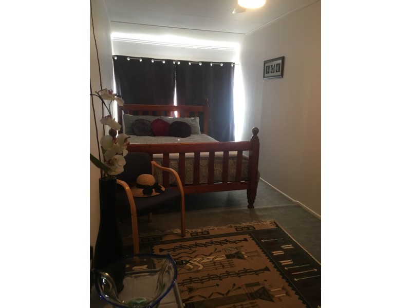 39 Quarrion Street, Quilpie QLD 4480