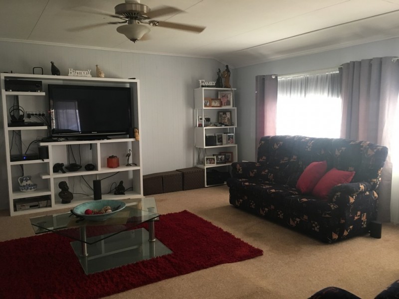 39 Quarrion Street, Quilpie QLD 4480