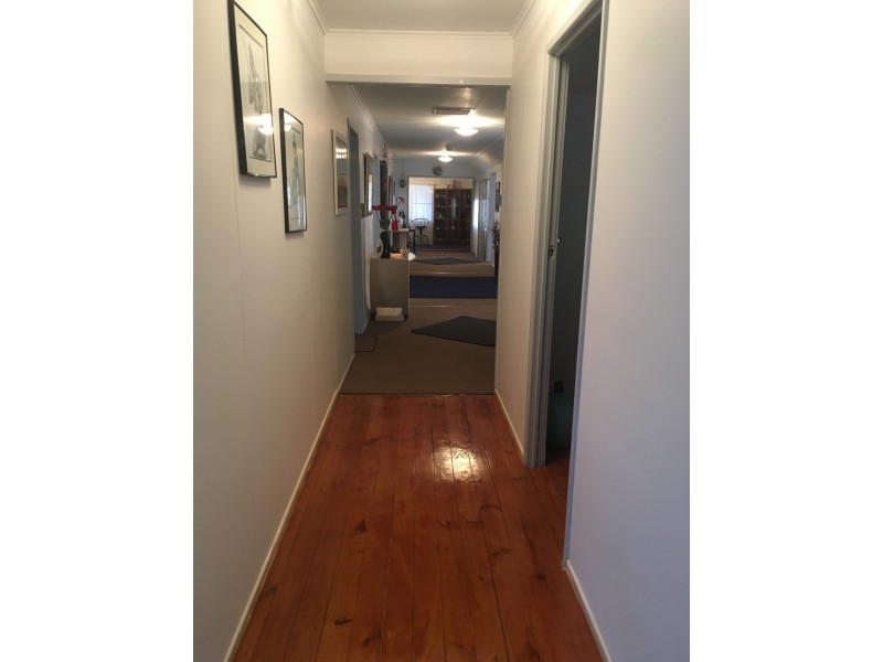 39 Quarrion Street, Quilpie QLD 4480