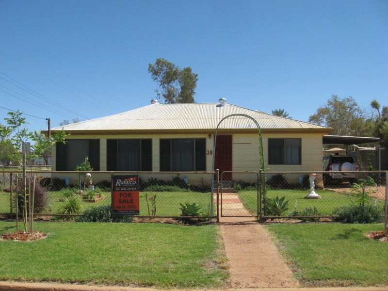 39 Quarrion Street, Quilpie QLD 4480