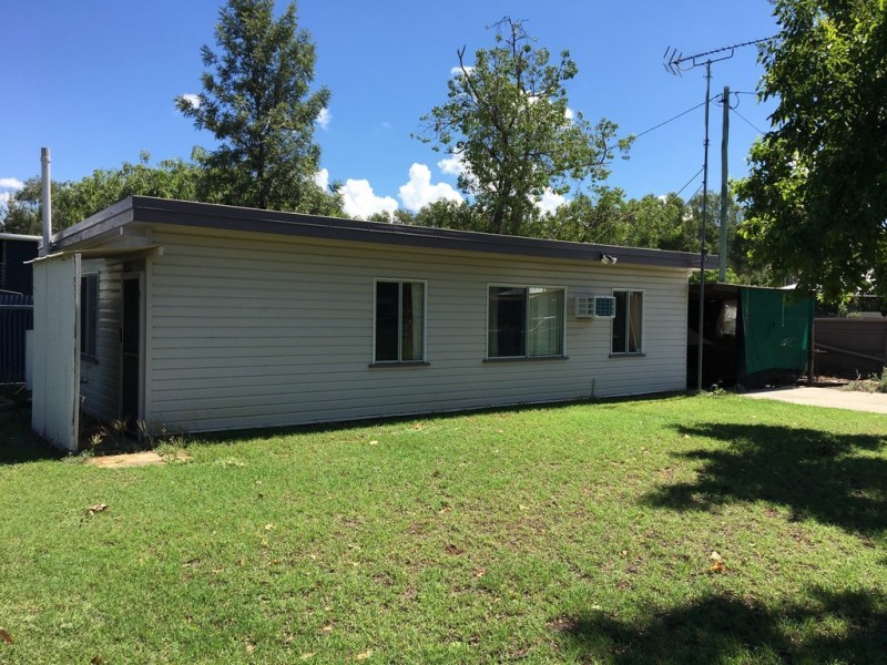 4 Tiereyboo Street, Condamine QLD 4416