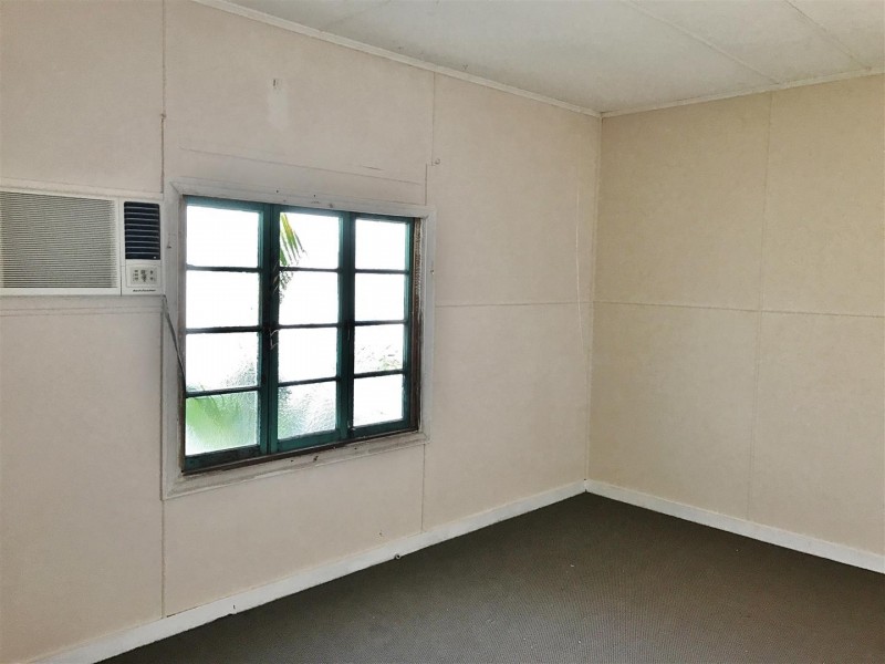 15 Cordelia Street, Surat QLD 4417