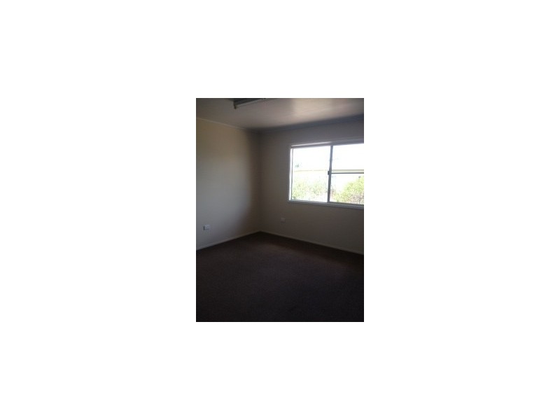 2 / 134 Wren Street, Longreach QLD 4730