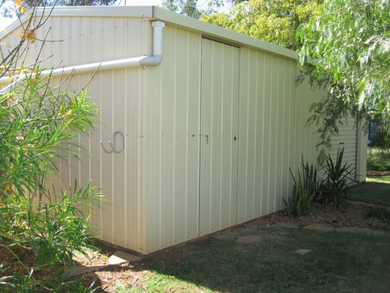 55 Quarrion Street, Quilpie QLD 4480