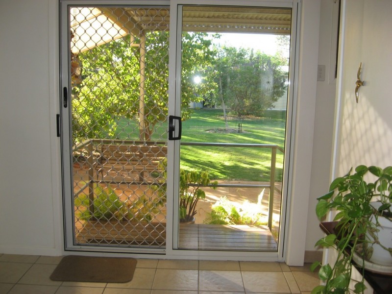 55 Quarrion Street, Quilpie QLD 4480