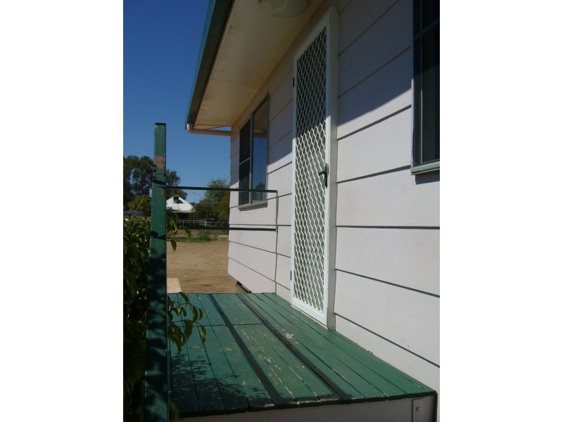 3/134  Wren Street, Longreach QLD 4730