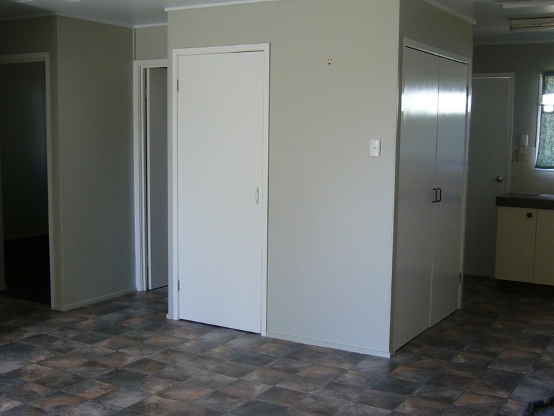 3/134  Wren Street, Longreach QLD 4730