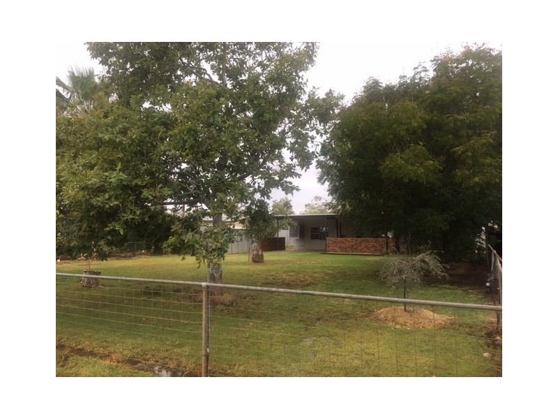 58 Pegler St, Quilpie QLD 4480