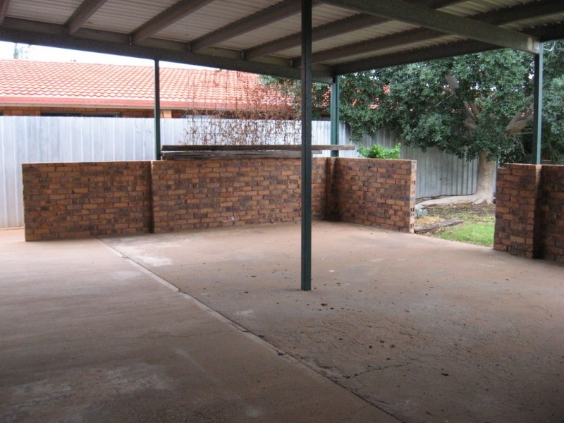 58 Pegler St, Quilpie QLD 4480
