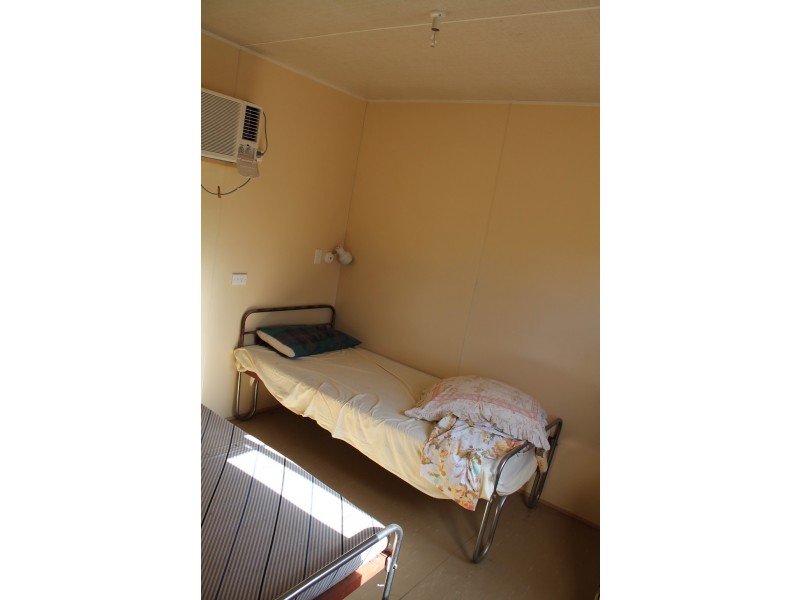 44 (lot 5) WEIR ROAD, Cunnamulla QLD 4490