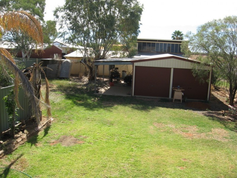 61 Boonkai Street, Quilpie QLD 4480