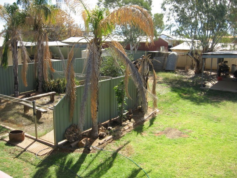 61 Boonkai Street, Quilpie QLD 4480