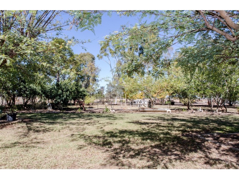 32 Thrupps Access Road, Dalby QLD 4405